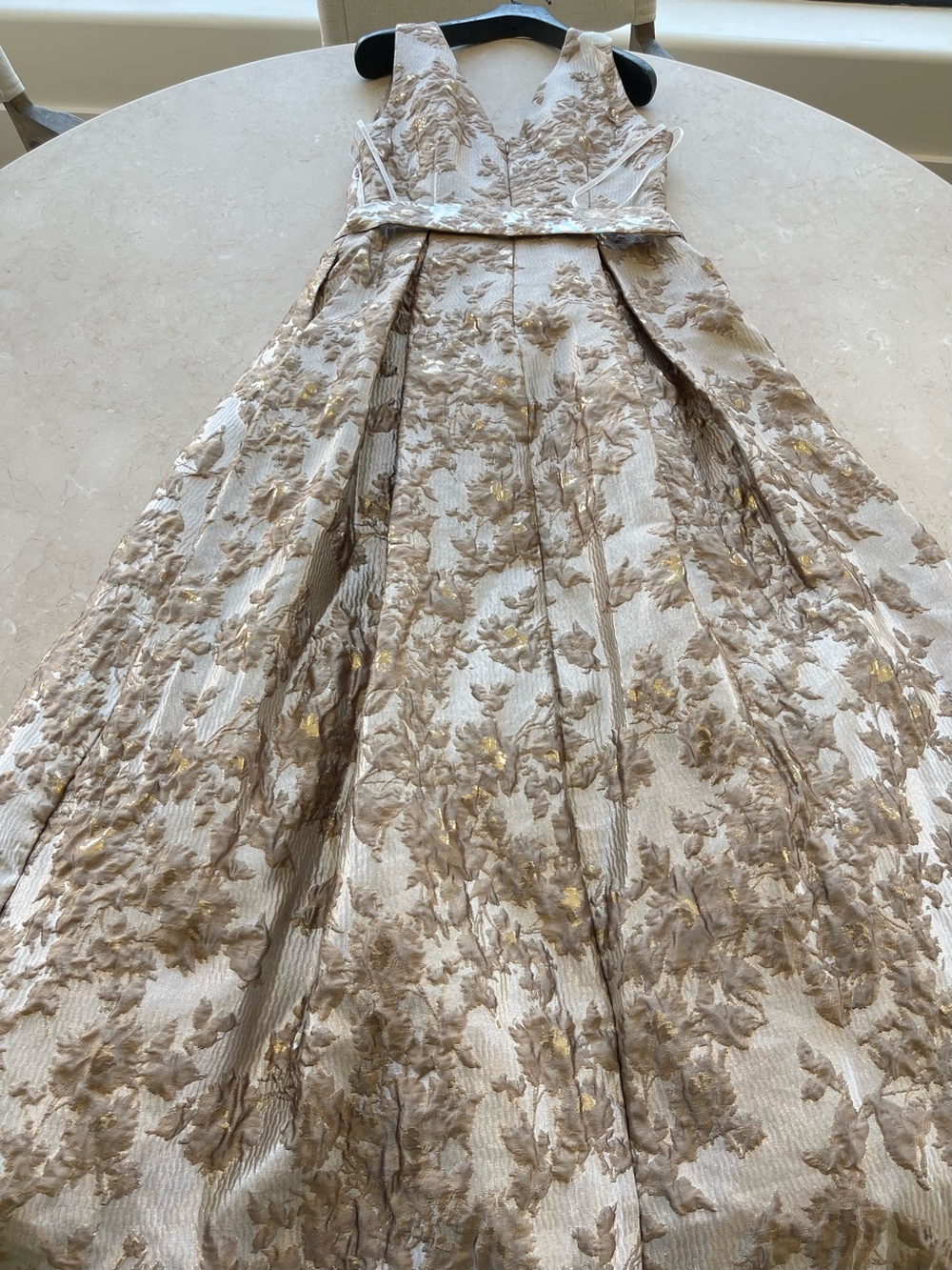 NEW Donna Karan New York Metallic Brocade Sleeveless Wrap Ball Gown Size 8 - Picture 16 of 17